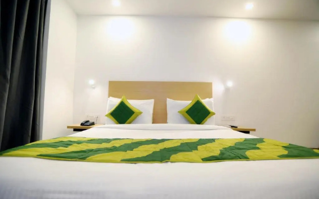 Hotel Yellow Saffron