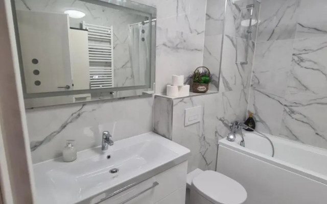 Ghencea Residence 158 Floor 10 (Adults Only)