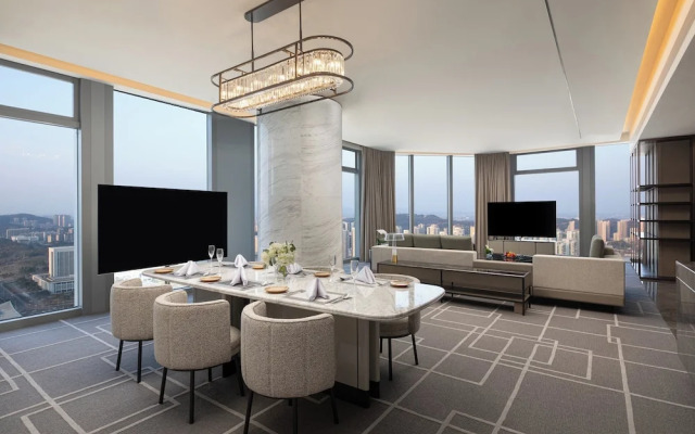 Crowne Plaza Jingmen