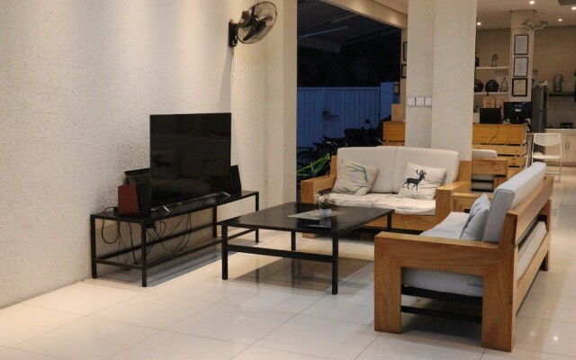 Sunshine Guesthouse