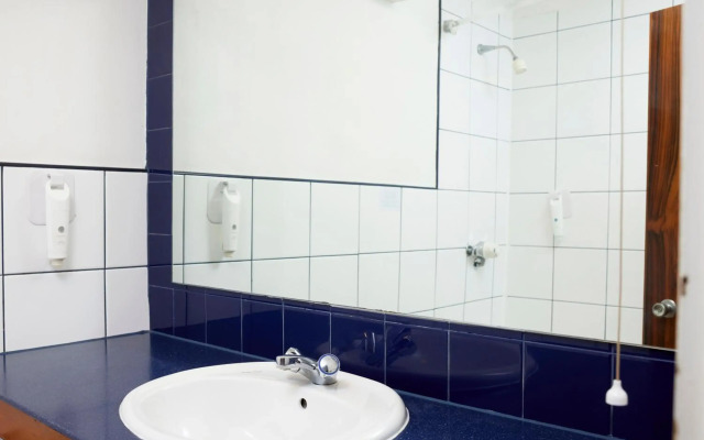 Premier Inn Northampton West (Harpole)