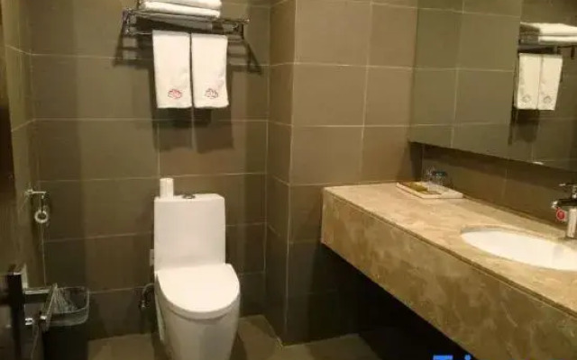 Dilianya Boutique Hotel (Kunming Anning Golden Times Square · Ninghu Park Branch)