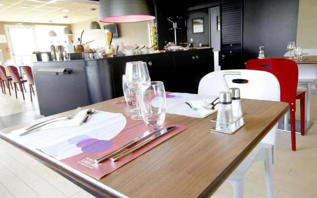 Hotel Campanile Lyon Est - Bron Eurexpo