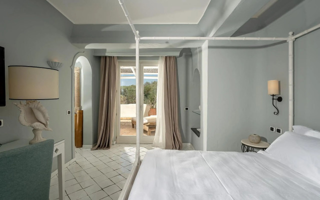 Therasia Resort Sea & Spa - The Leading Hotels of the World