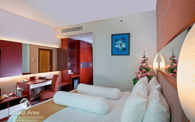 Grand Artos Hotel & Convention