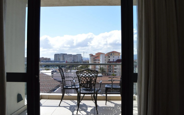 Colosseum Hotel