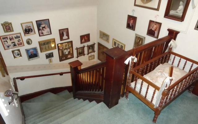 Victorian Inn Bed and Breakfast