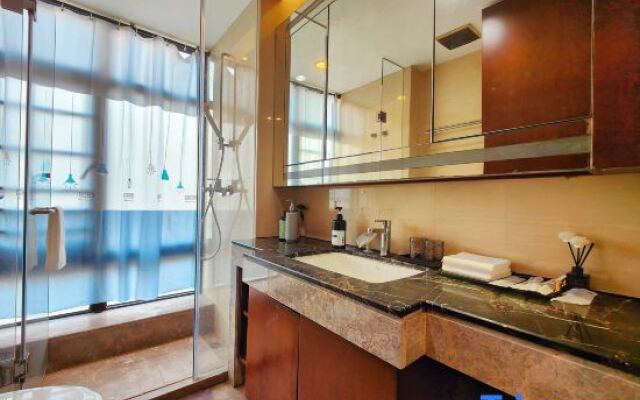 Mangrove Bay Riverside Mountain Riverview  B&B  ( Huafa Mall  Branch)