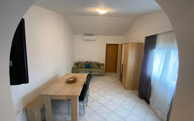 Apartment Mato With 1 Bedroom