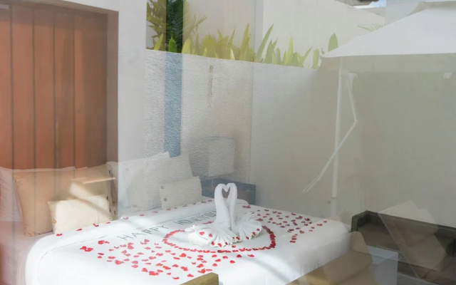 La Boutique Lux's Villas Seminyak Bali – Guest Rooms – Kerobokan Kelod