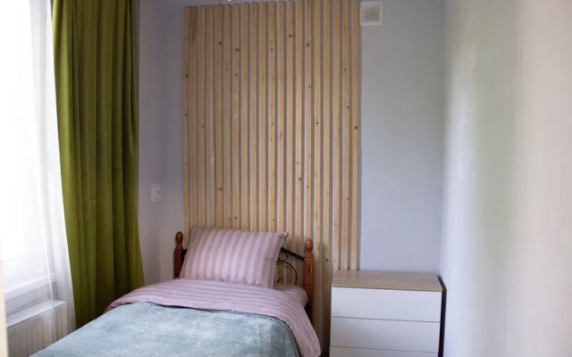 Rental SPB apartments on Zina Portnova str., 12