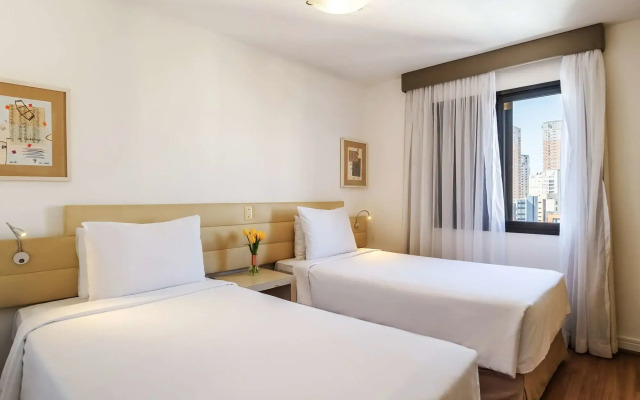 Mercure Sao Paulo Moema Hotel