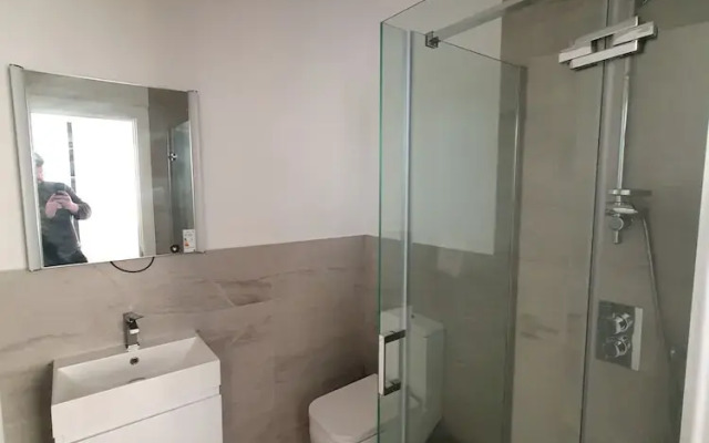 Elegant Executive Apartment in Reading