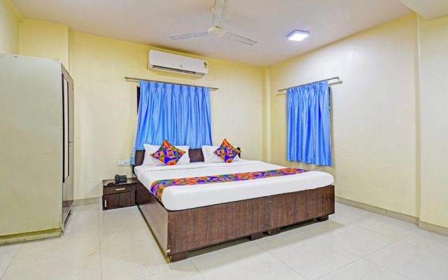 Fabhotel Executive pearl Inn - Nr Twin tower