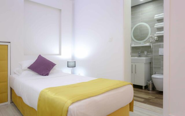 HOTEL LIBRIS boutique