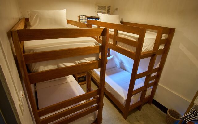 Amakan Bed Bunk Breakfast