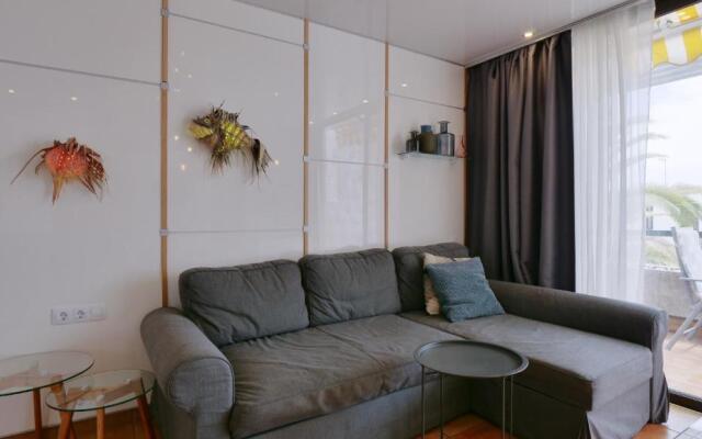 Beach Life 365 Apartment