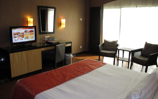 Swiss-Grand Beach Resort Kuantan