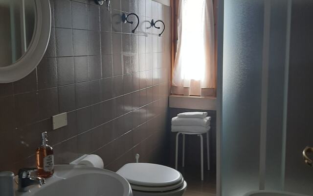 Hotel Mom Assisi