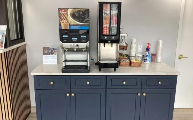 Days Inn by Wyndham Baltimore Northwest