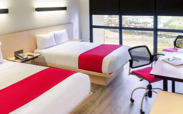 City Express Plus by Marriott Monterrey Galerias
