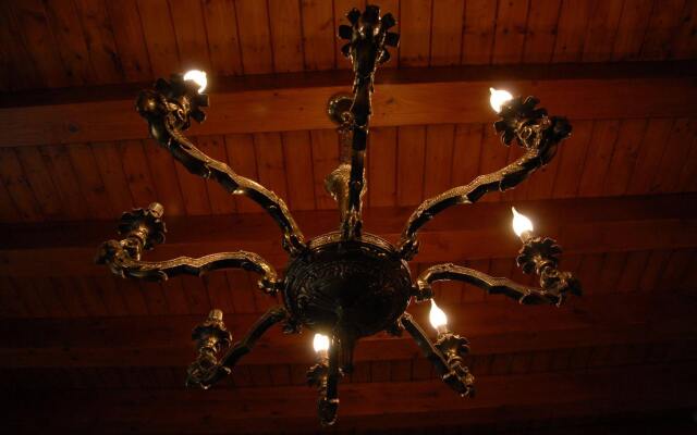 The Charme Ares- Bed and Breakfast