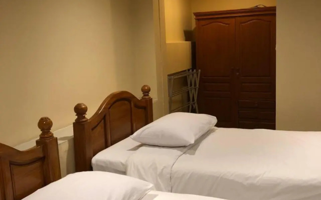 Naithon Beach Service Apartment
