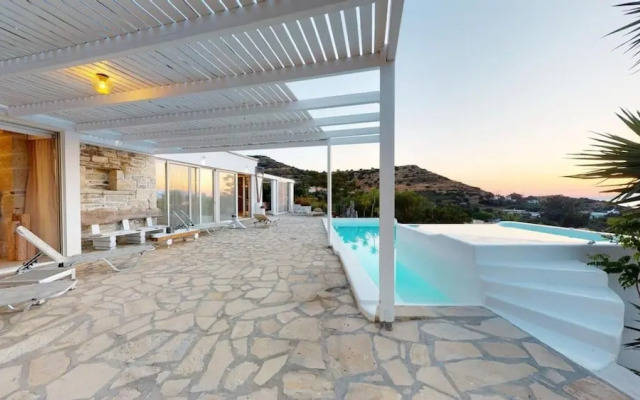 Villa Patelo With Private Pool and Jacuzzi