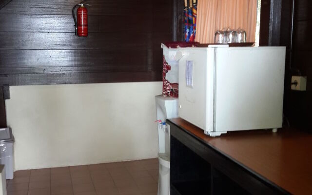 Pulau Ayer Resort & Cottages