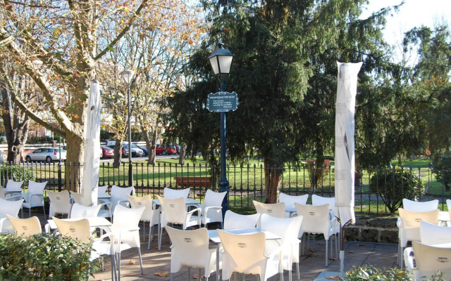 Hotel Artaza