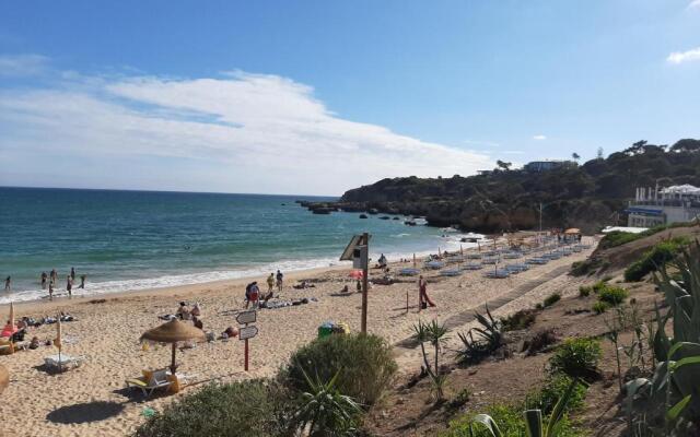 Beach Oura and Bars