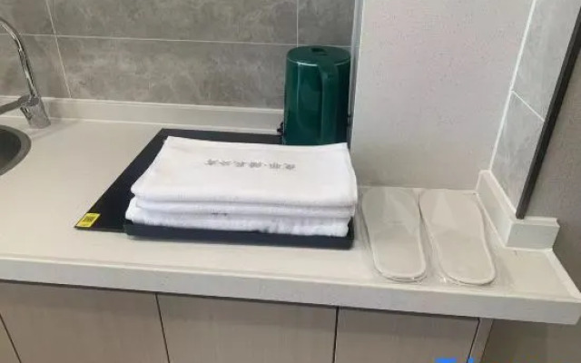 Yeye Boutique Apartment (Liaoning University Branch)