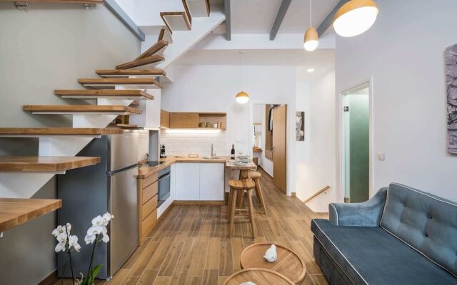 Evlimeni Suites