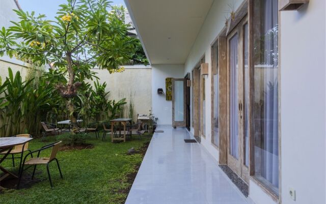 RedDoorz @ Denpasar Sanur 2