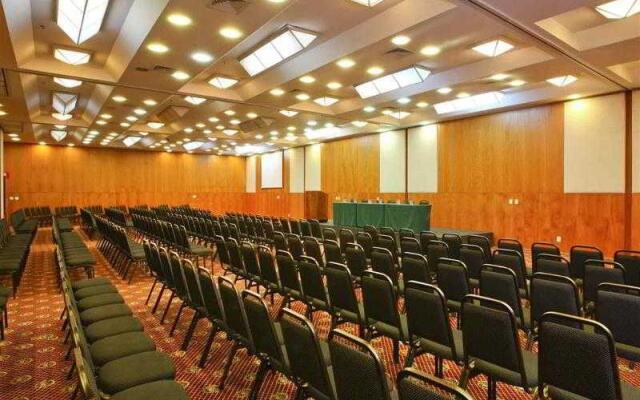 Mercure Belo Horizonte Lourdes Apartments