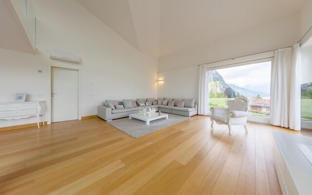 Villa Miraggio by Myvillacollection