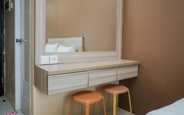Modern And Relax Studio Room At Serpong Greenview Apartment – Guest Rooms – South Tangerang