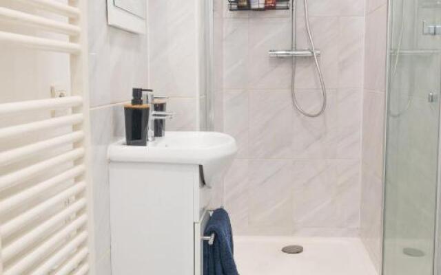 L'émeraude, proche gare de Melun