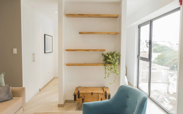 Primera Parada Lofts by Wynwood-House