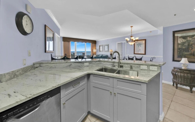 St. Maarten 402 at Silver Shells