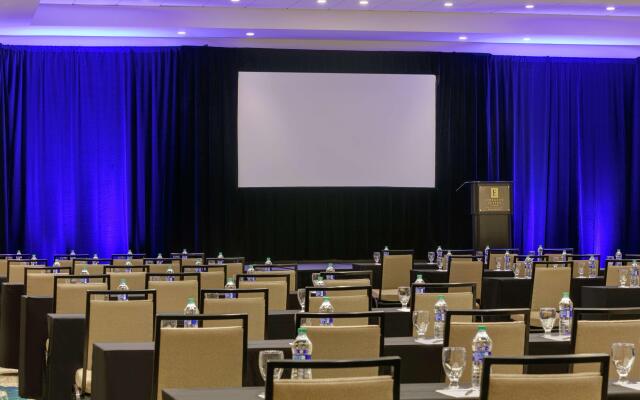 Embassy Suites by Hilton San Juan Hotel & Casino