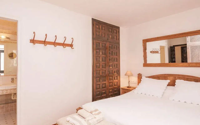 Enticing Villa in Benissa With Swimming Pool