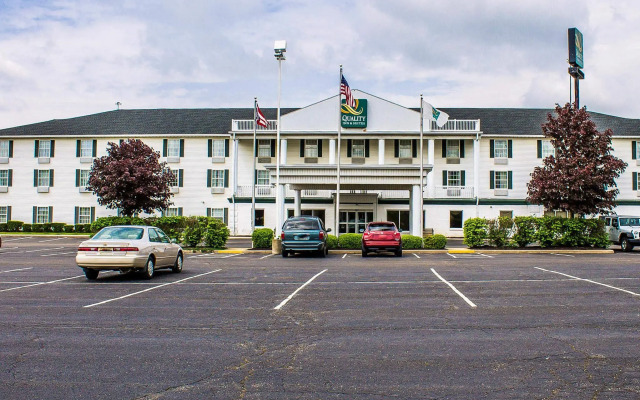 Quality Inn & Suites Bellville - Mansfield