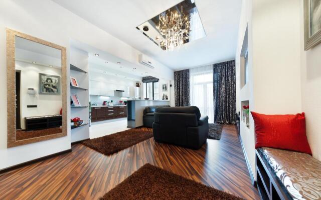 Alex Apartments