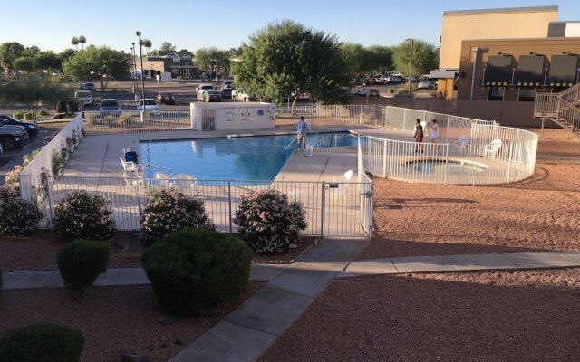 Premier Inns Metro Center