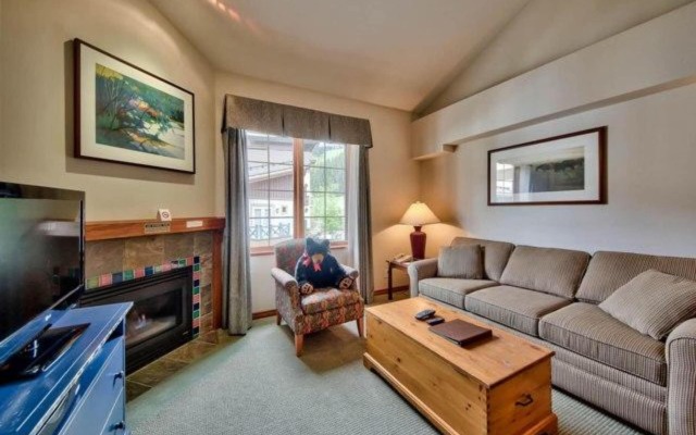 Hearthstone Lodge