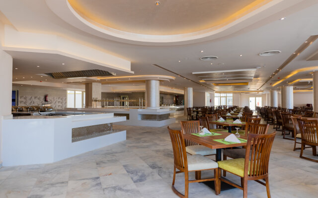 Seven Seas Jolie Bay