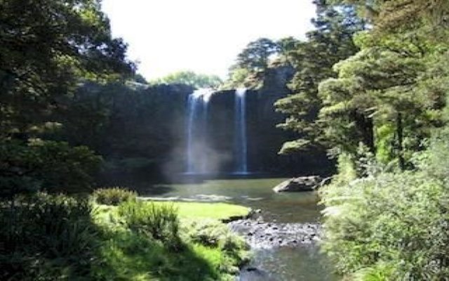 Whangarei Falls Holiday Park