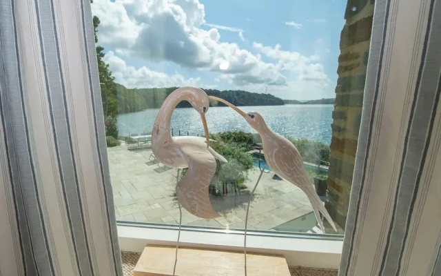 Curlew House