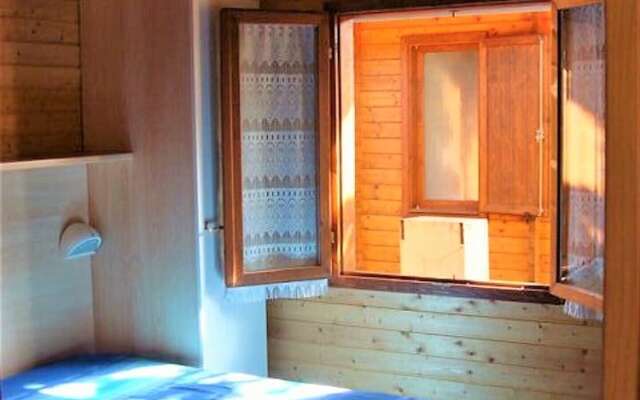 Room in Bungalow - Greenchalets Bungalow Tuscany Viareggio
